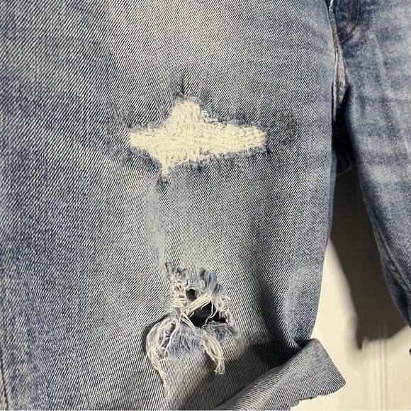 Men's Distressed Denim Slim Fit Shorts - Light Blue - Picture 3 of 5